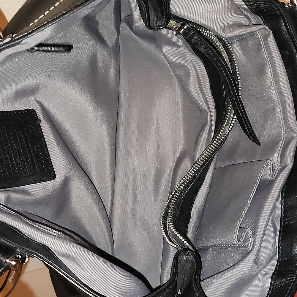 LG COACH PURSE - Picture 6 of 6